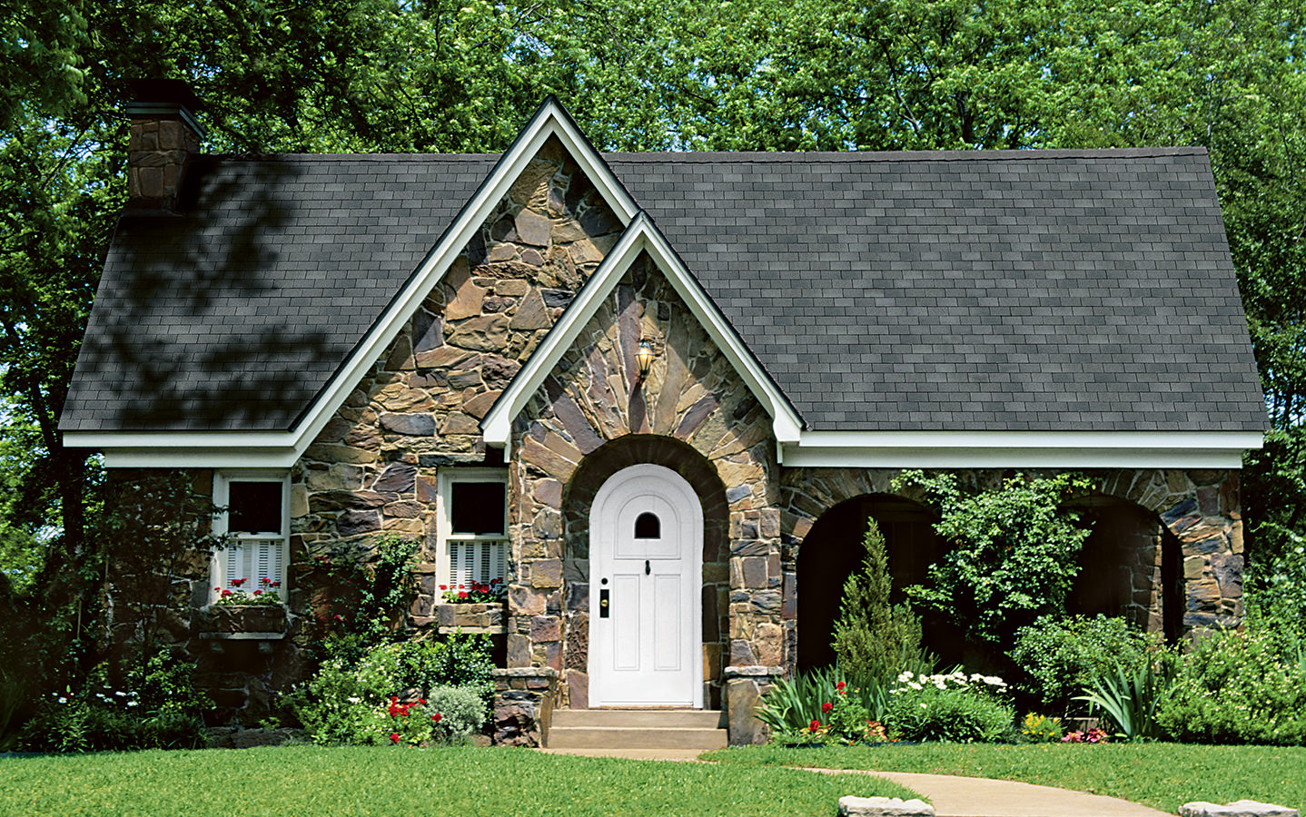 PRI-Premiere Roofing Inc. Images